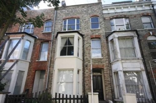 Flat Marlborough Road in Greater London