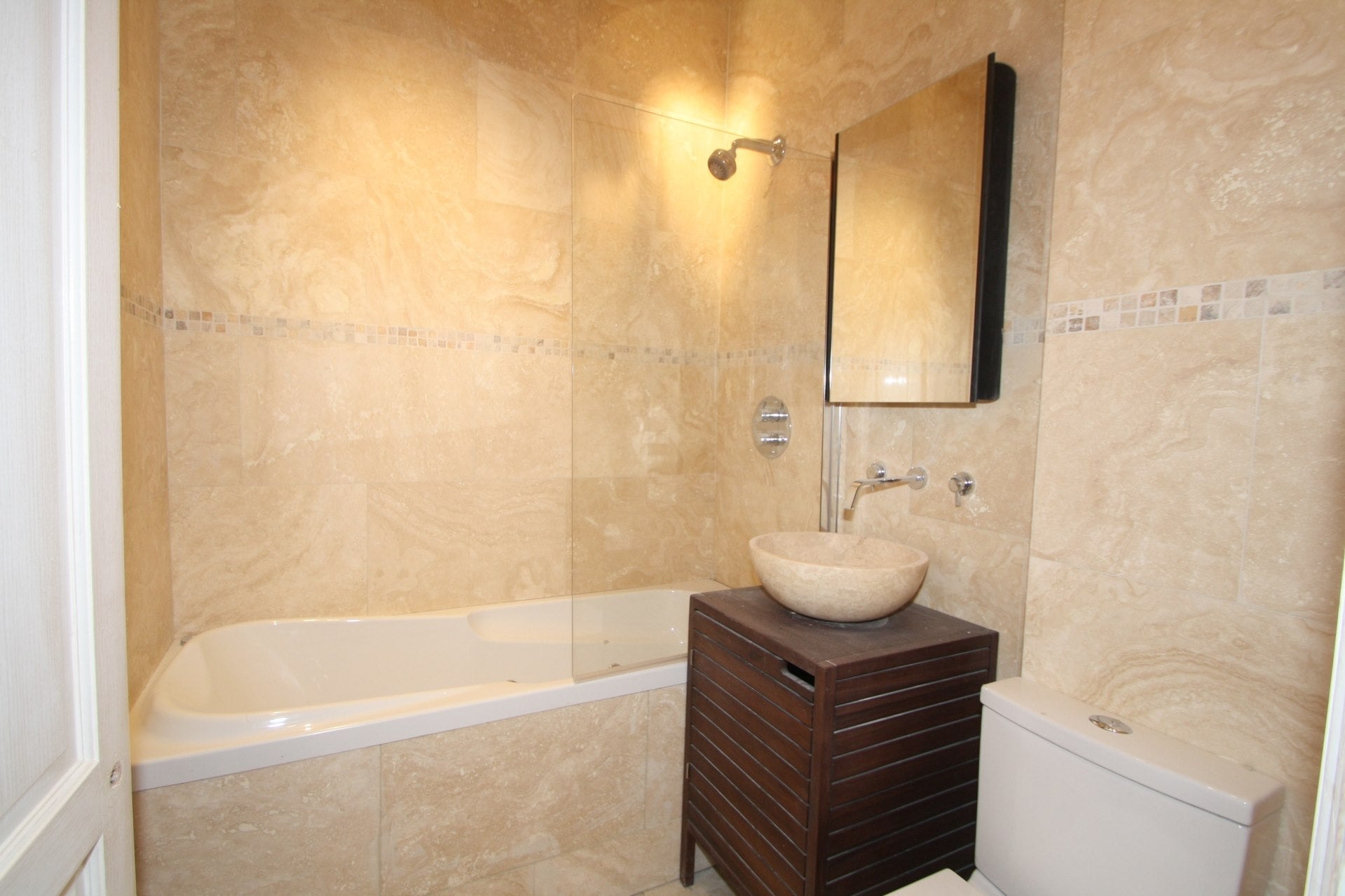 Flat Marlborough Road in Greater London