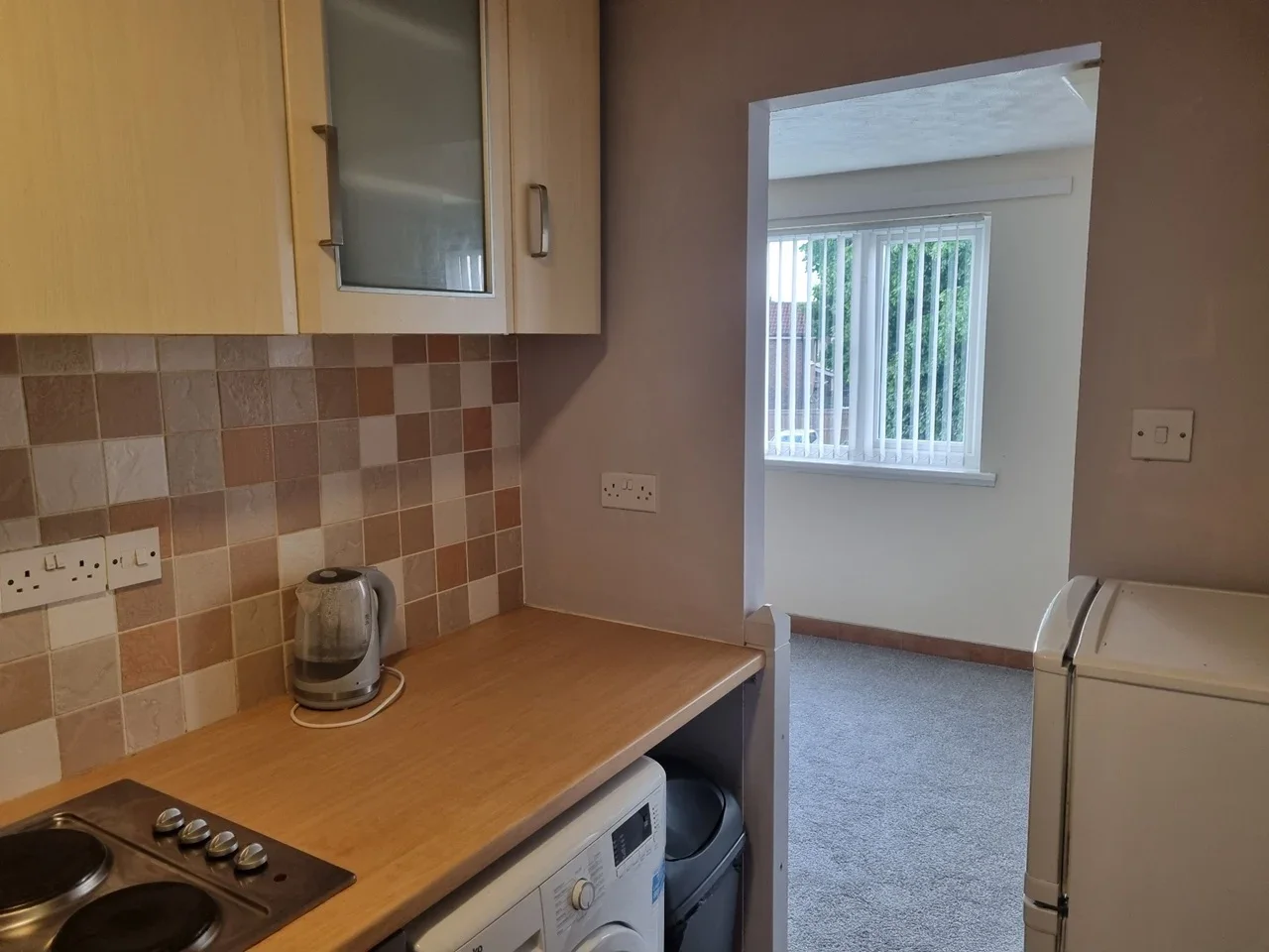Flat Alverston Close in Newcastle upon Tyne