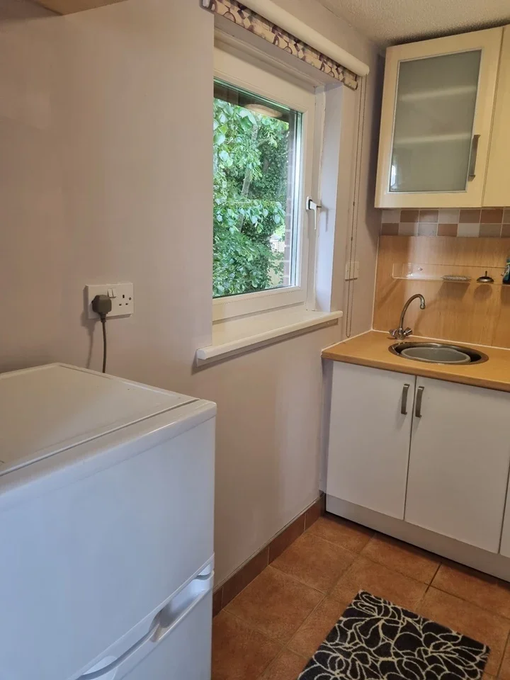 Flat Alverston Close in Newcastle upon Tyne