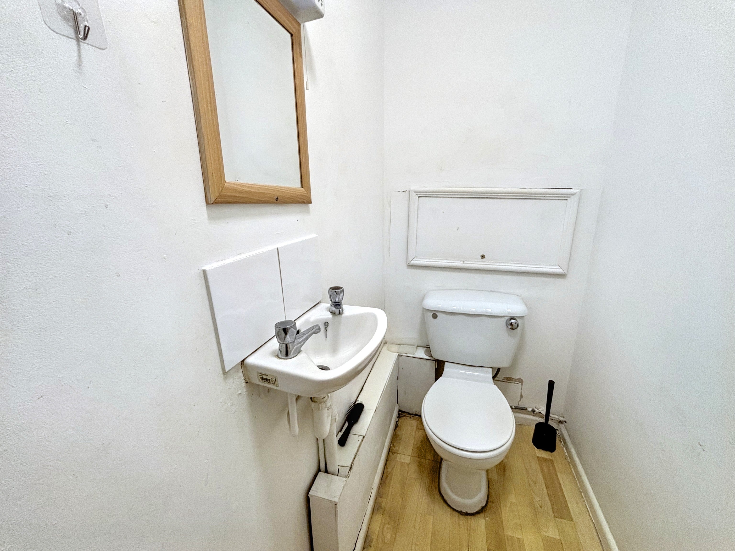 Room Gloucester Road in Bristol