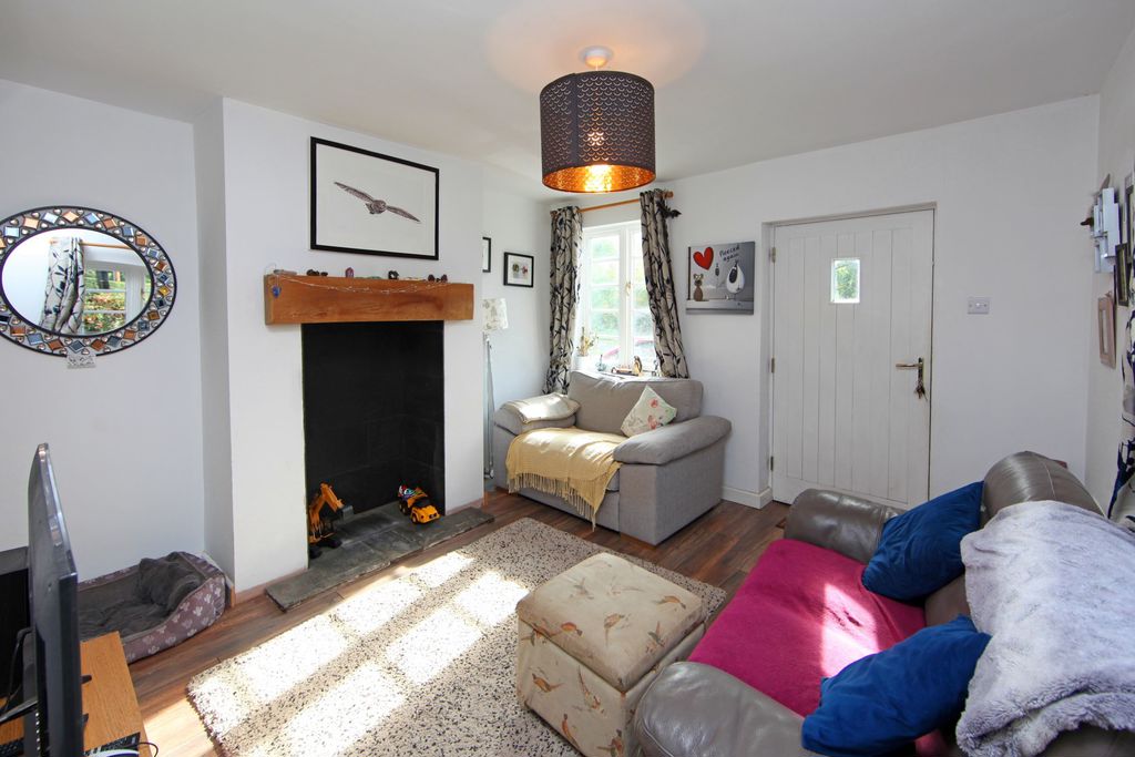 House Laburnum Drive in Madeley
