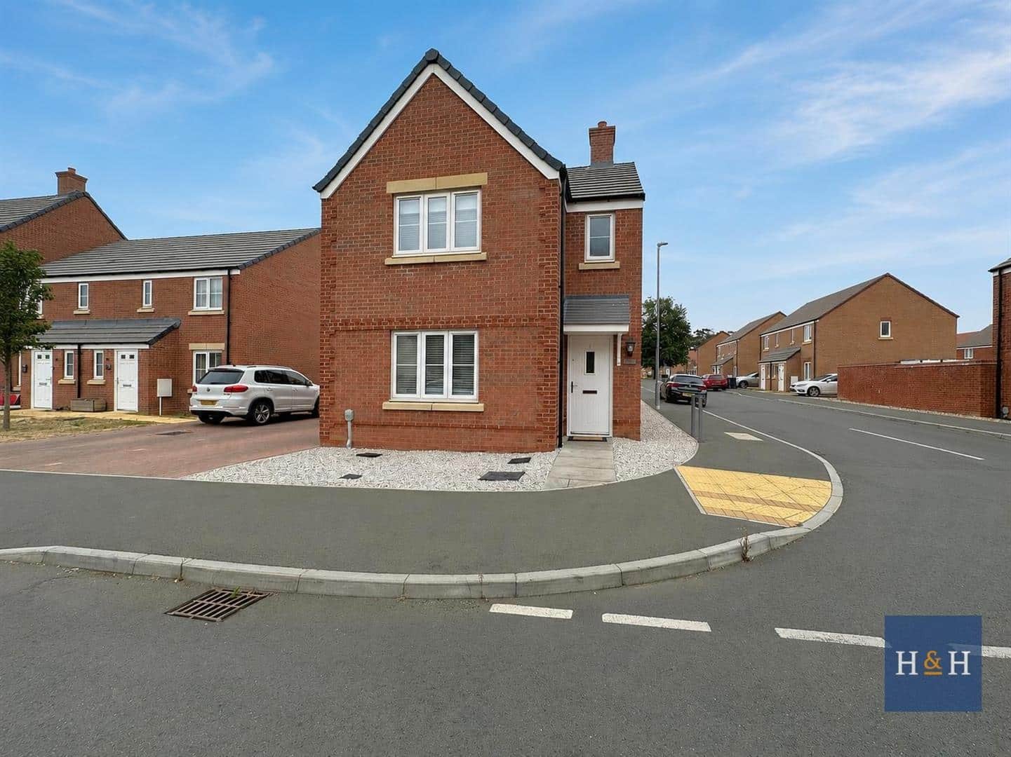 House Everdon Drive in Boughton