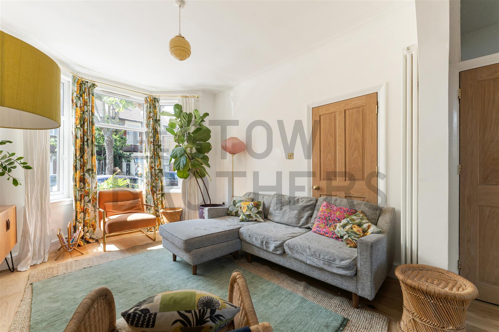 House Mafeking Avenue in Greater London