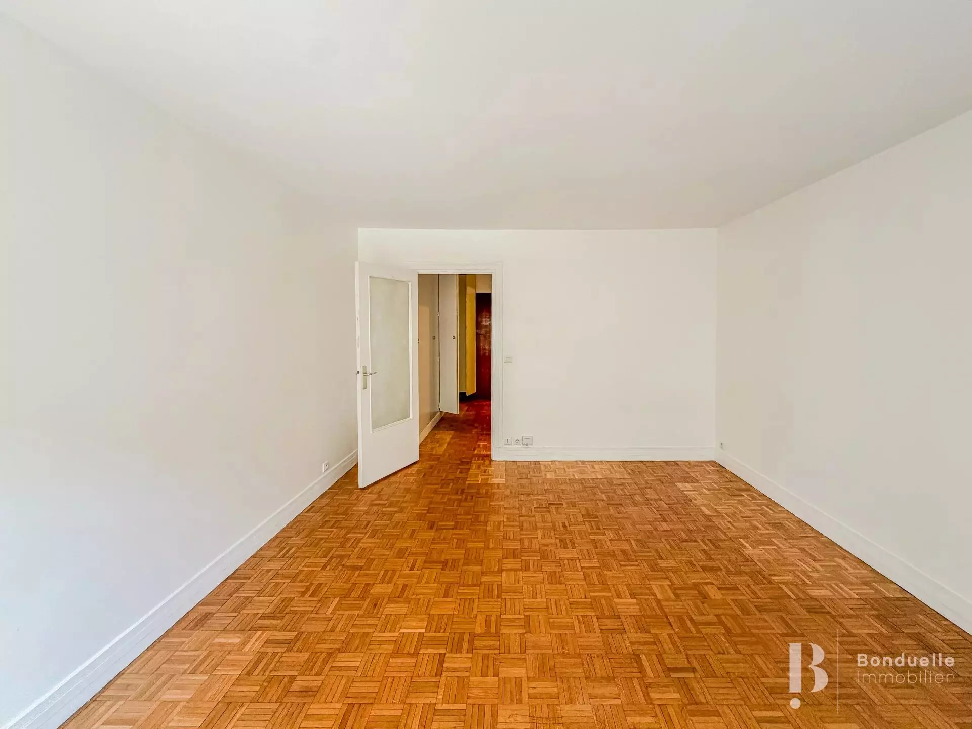 Appartement Rue Guy Môquet à Paris