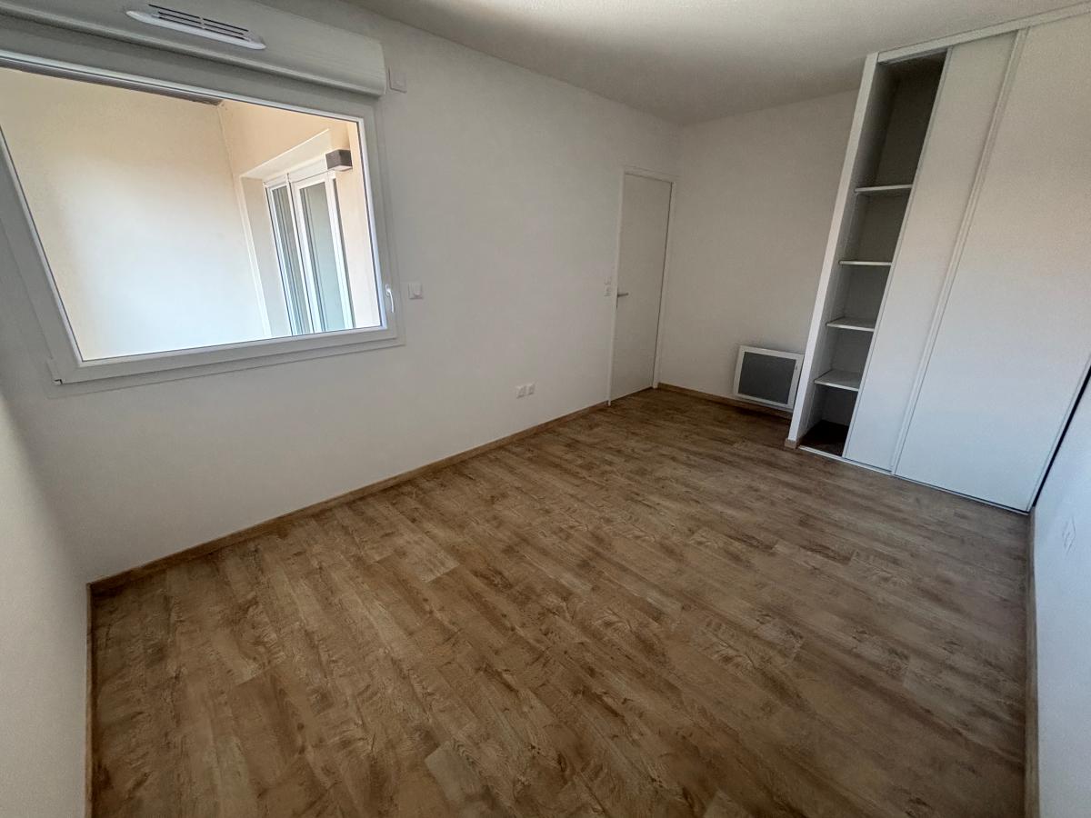 Appartement Rue Pierre et Marie Curie à Castelginest