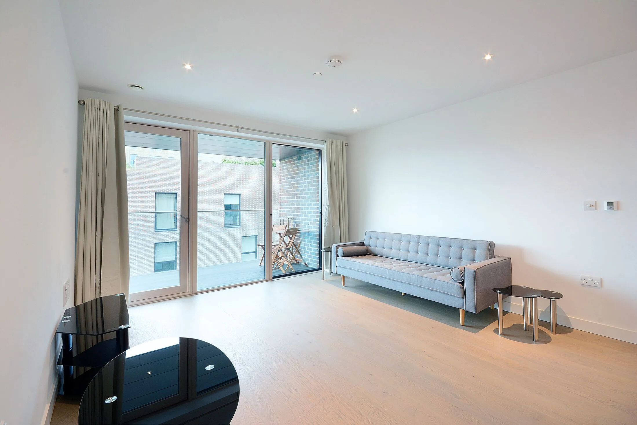 Flat Victory Place in Greater London