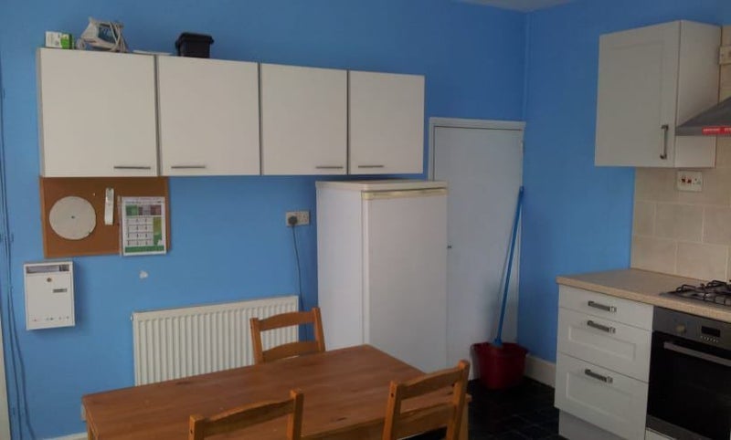 Room Alfreton Road in Nottingham