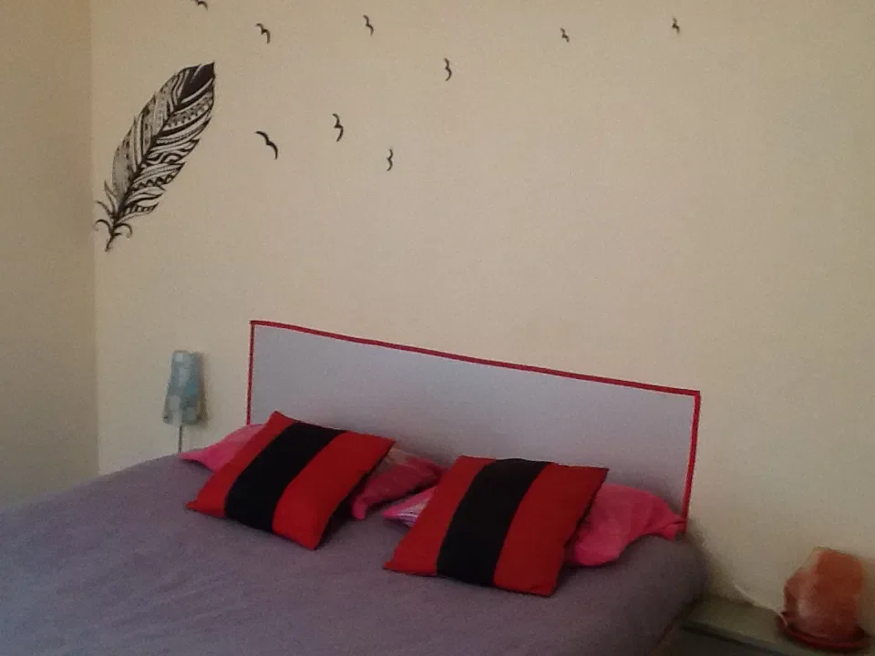 Room Chemin des Ronceaux in Montmirail