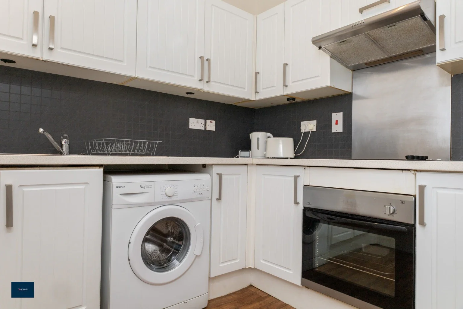 Flat Dumbarton Road in Glasgow