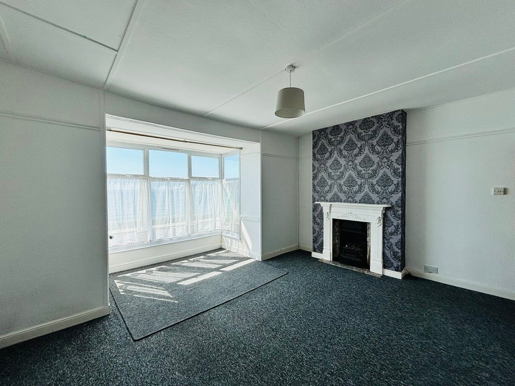 Flat Morrab Road in Penzance