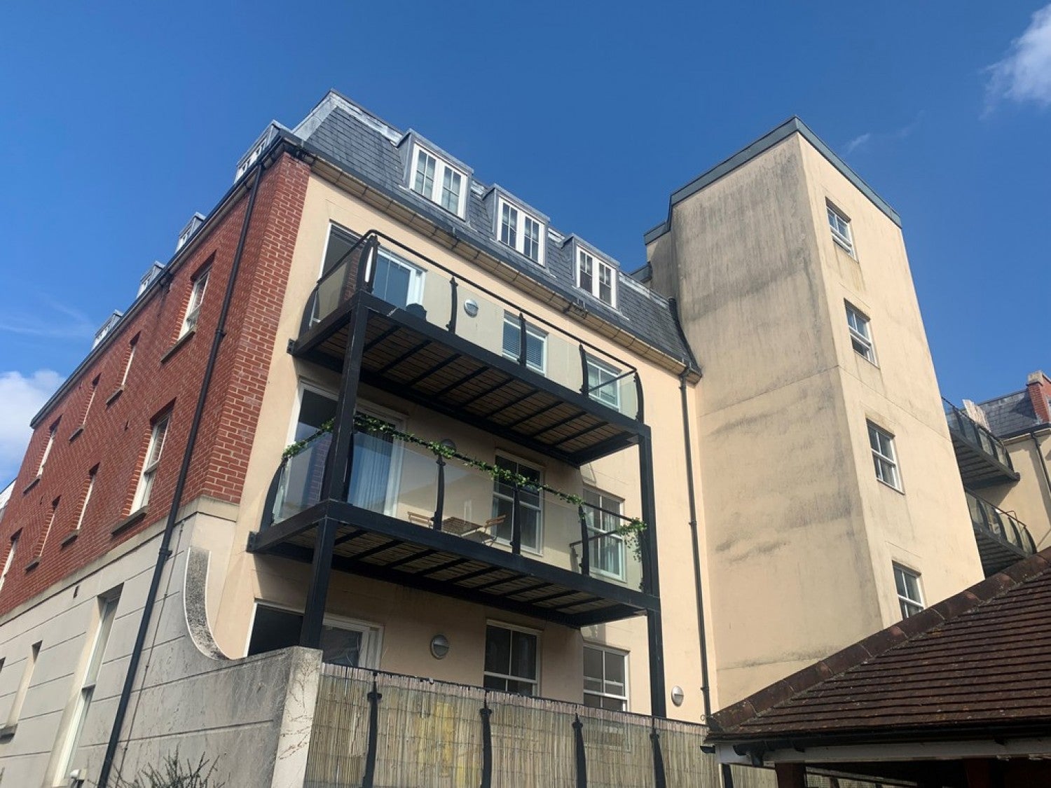 Flat Flagstaff Court in Canterbury