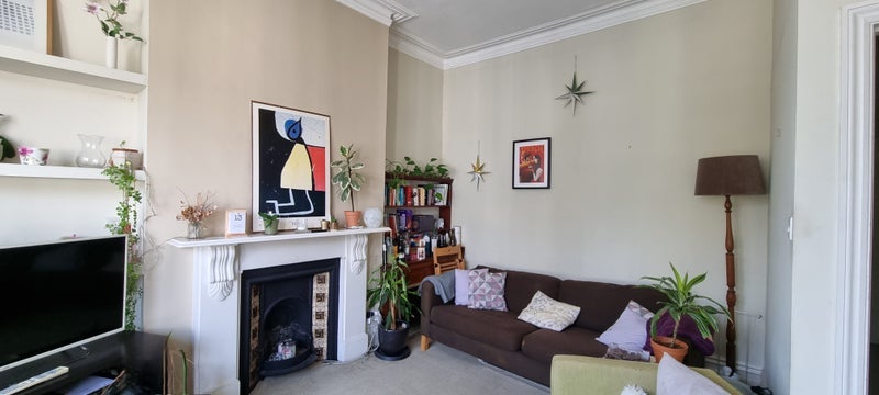Room Lena Gardens in Greater London