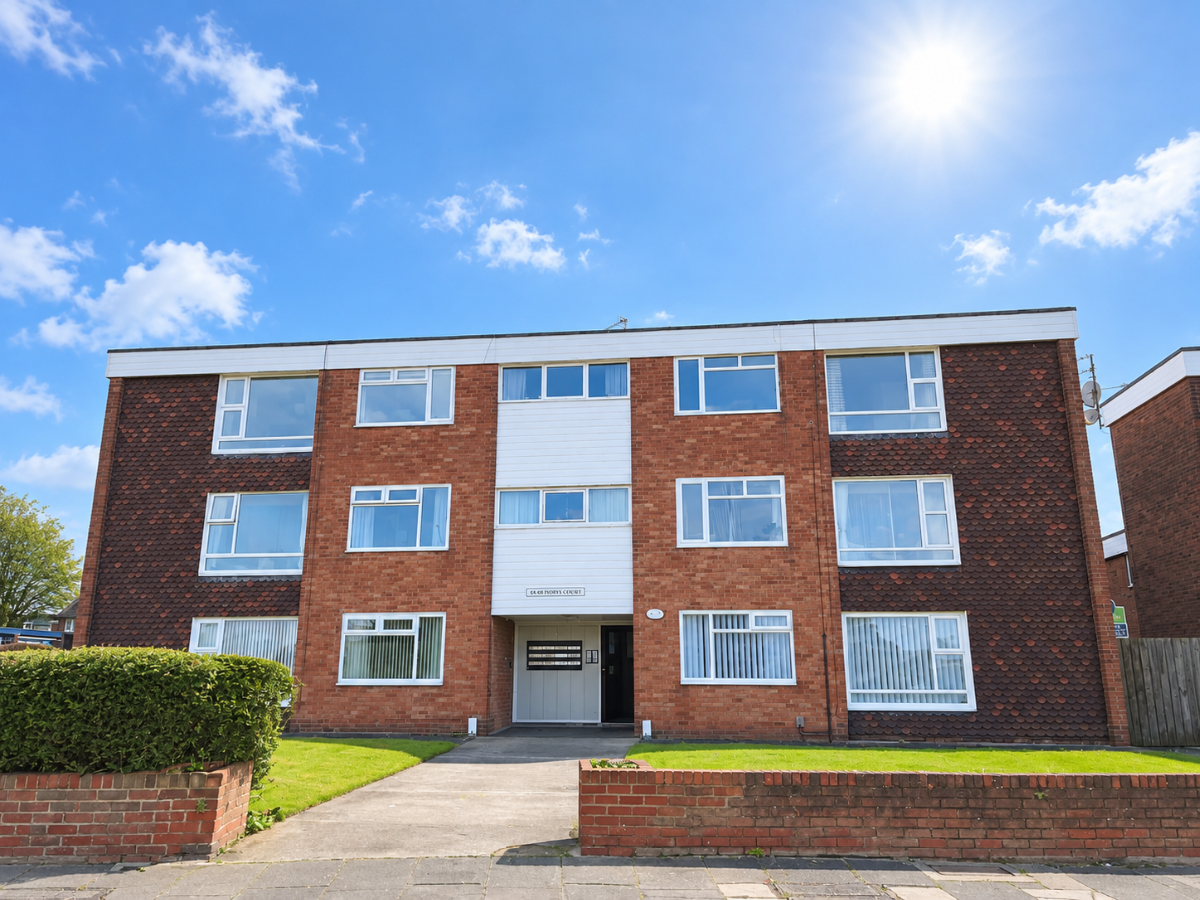 Flat Woodburn Drive in North Tyneside