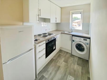 Flat Banktop Place in Milton Keynes