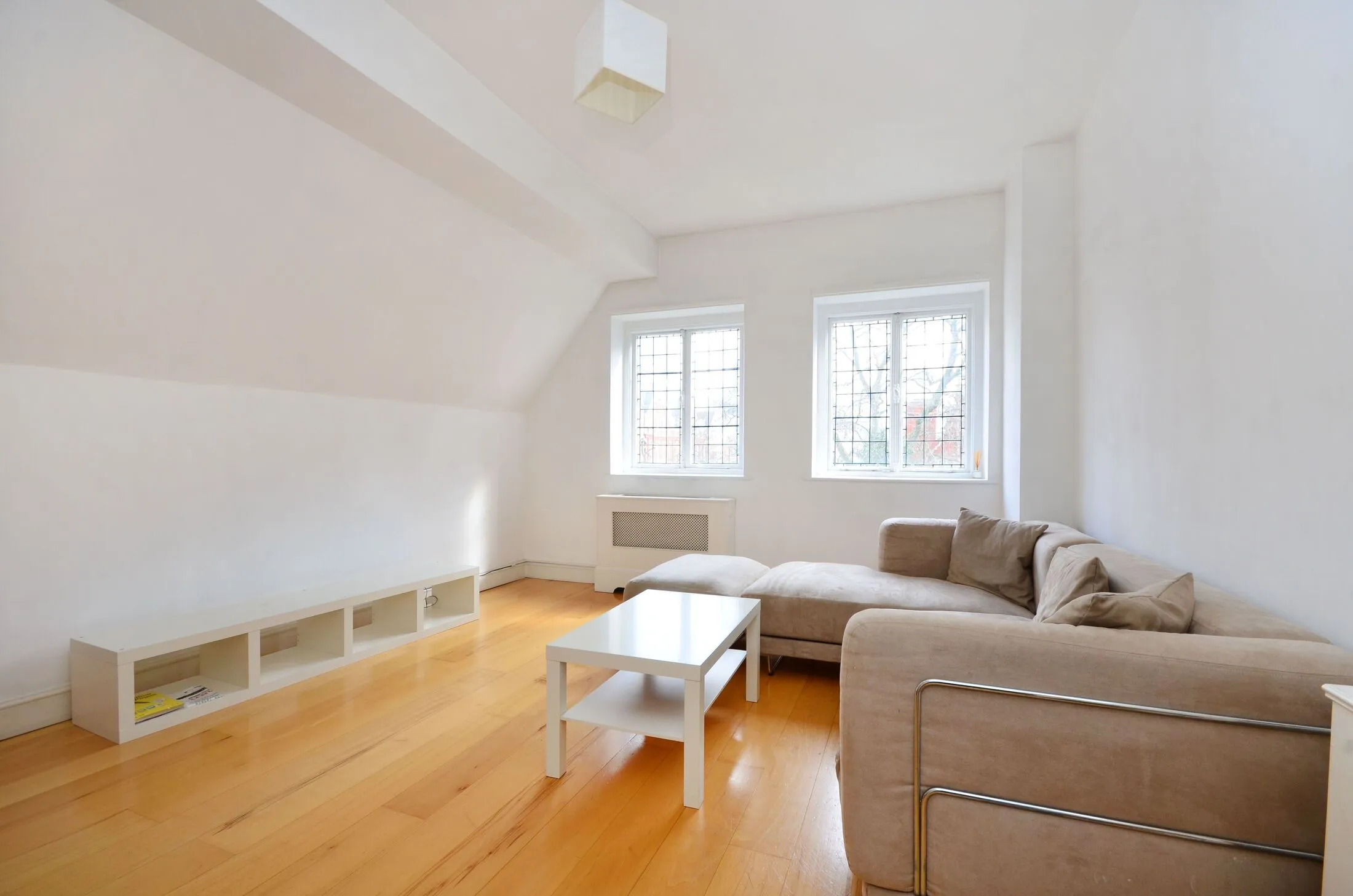 Flat Collingham Gardens in Greater London