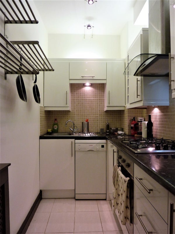 Flat Pembridge Villas in Greater London