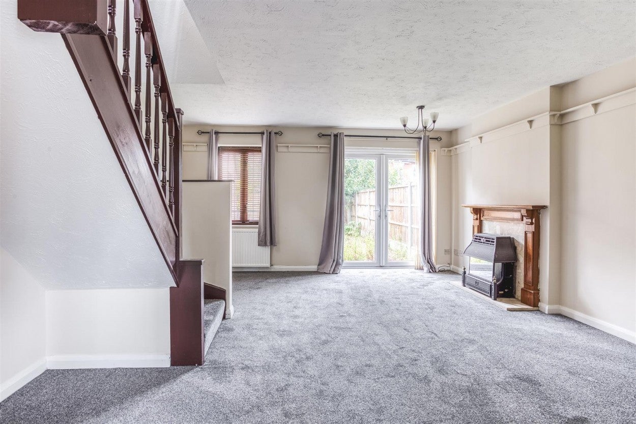 House Trowbridge Close in Derby