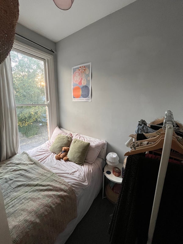 Room Brooke Road in Greater London