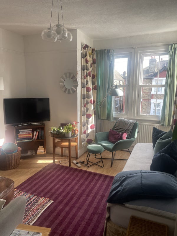 Room Broomfield Road in Greater London