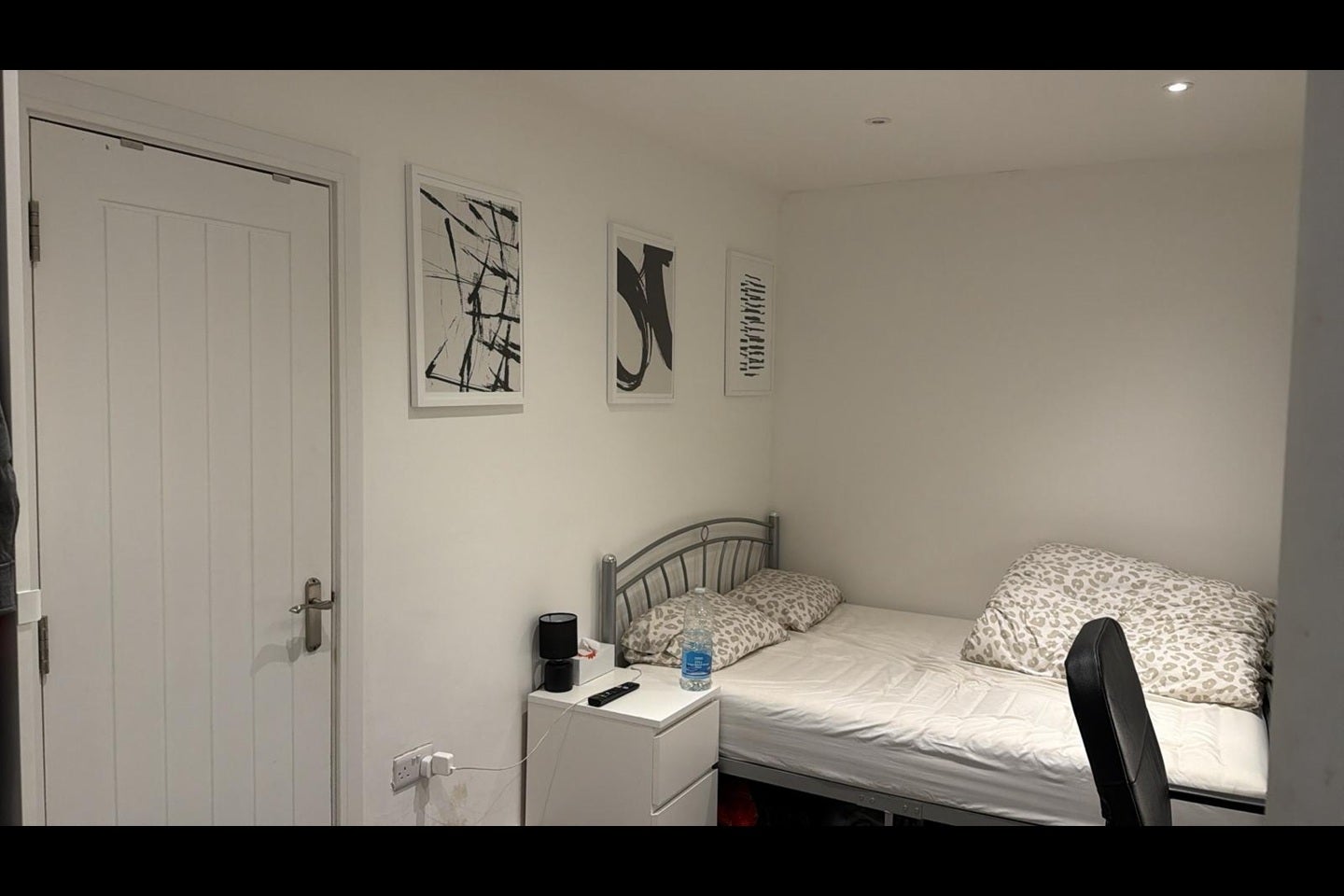 Room Filton Lane in Bristol