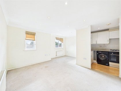 Flat Shenley Road in Hertsmere