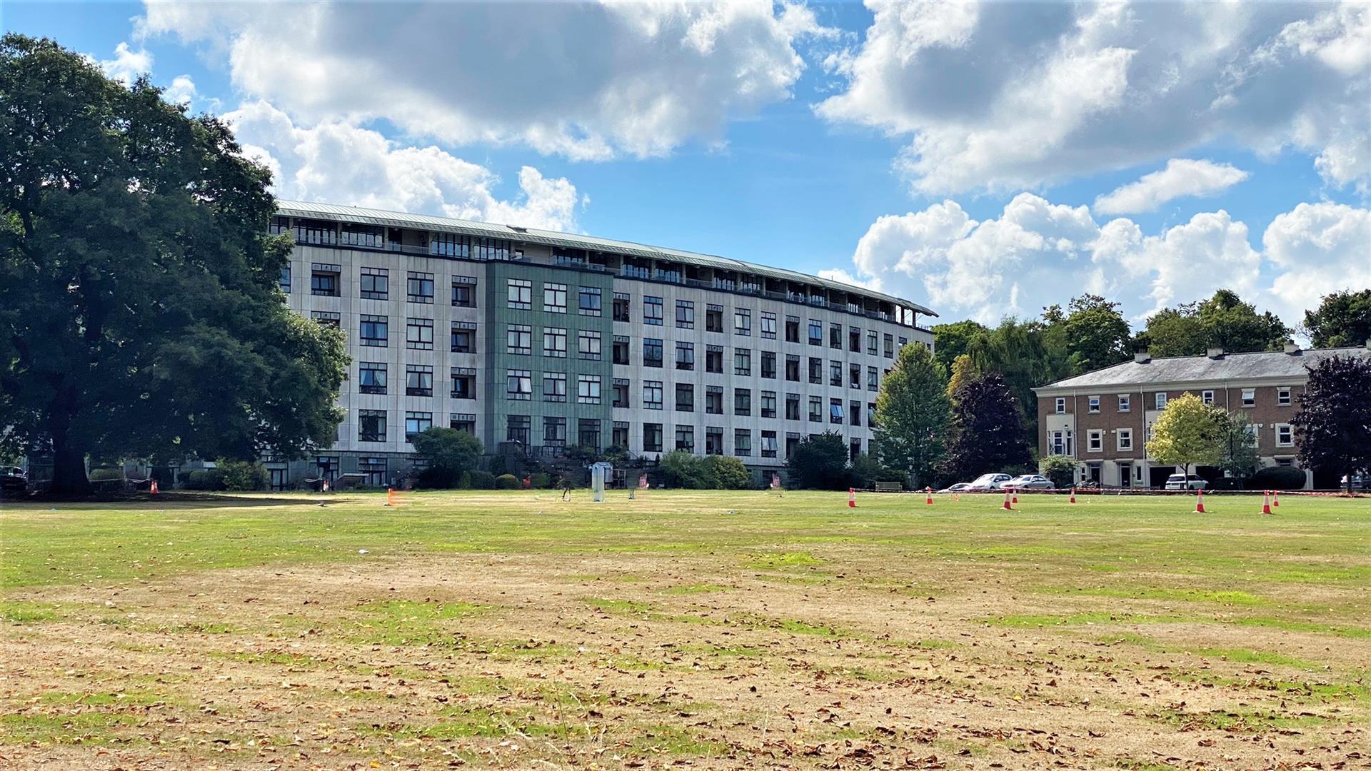 Flat Britannic Park in Birmingham