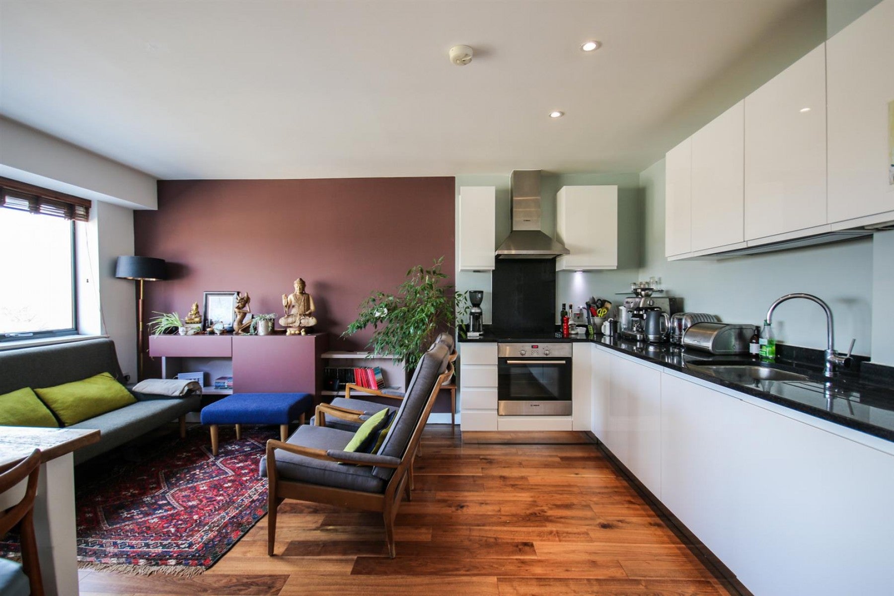 Flat Stroud Green Road in Greater London