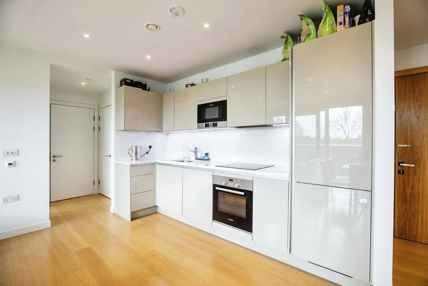 Flat O'Callaghan Way in Greater London