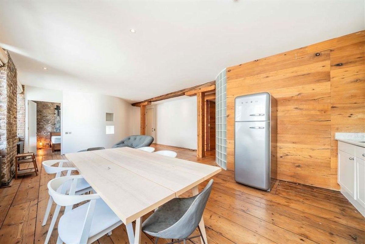 Flat Weston Street in Greater London
