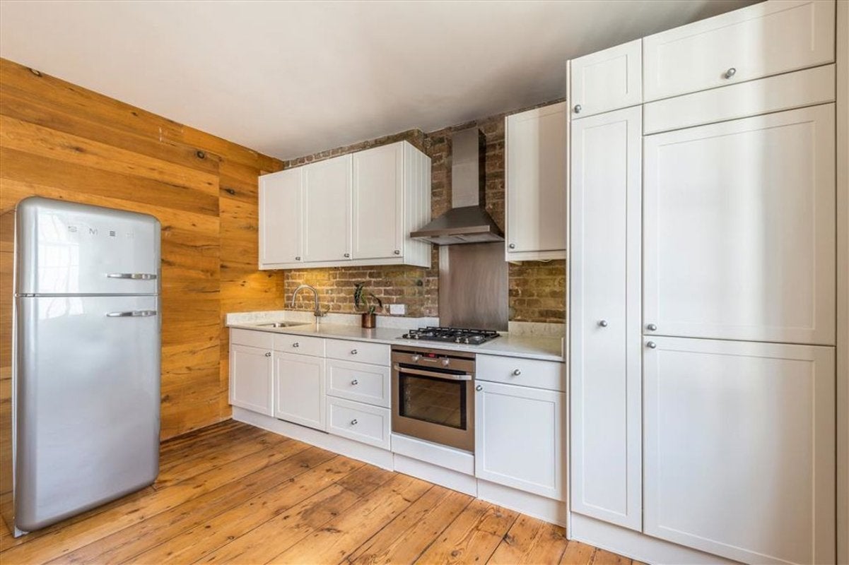 Flat Weston Street in Greater London