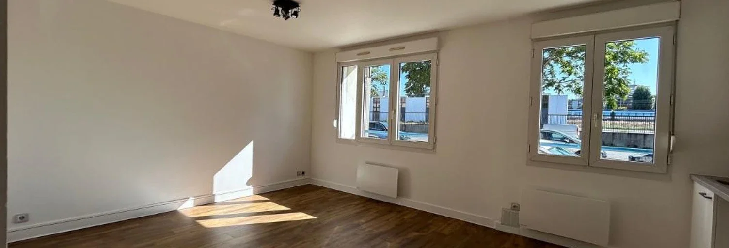Flat Rue Édouard Vaillant in Tours