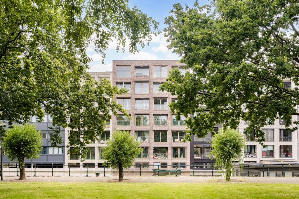 Flat Willem Parelstraat in Amsterdam