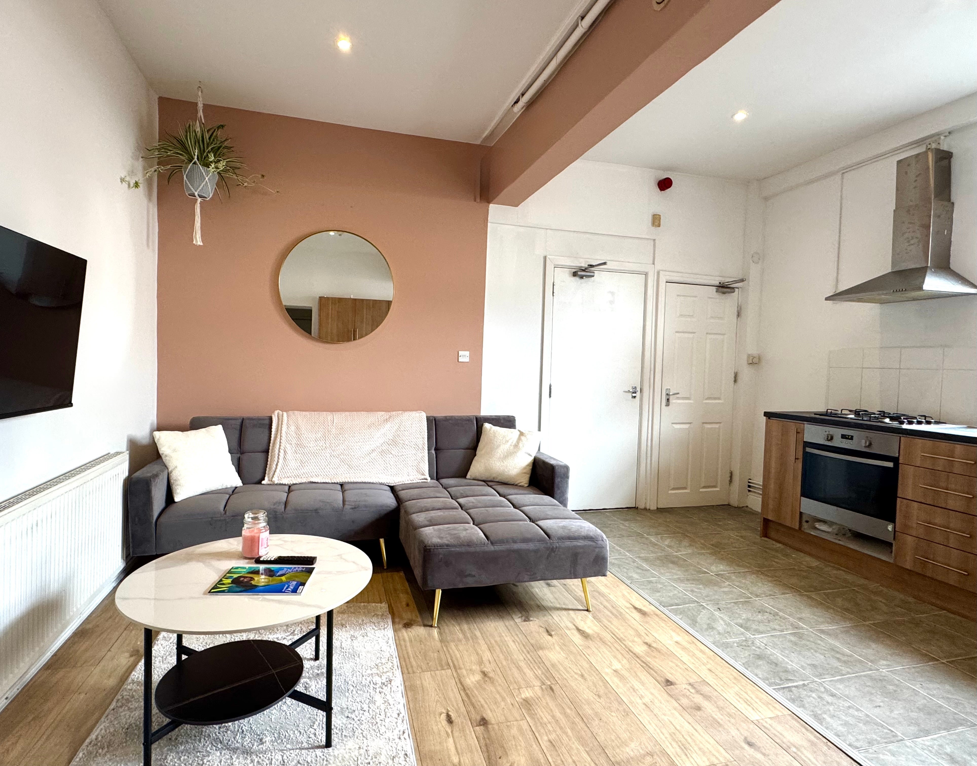 Room Peveril Street in Nottingham