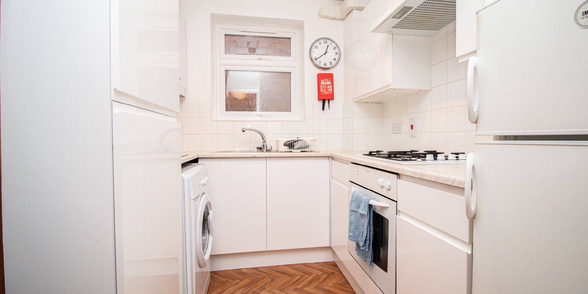 Flat Romilly Road in Cardiff