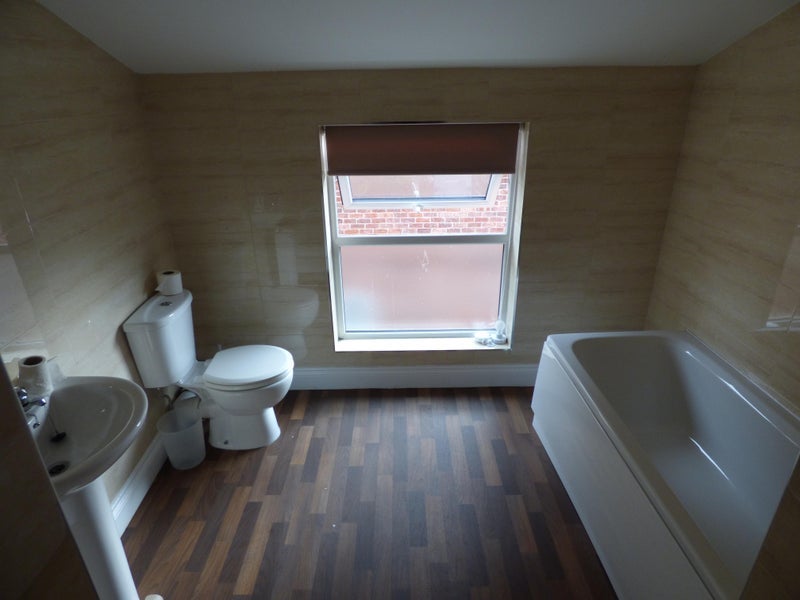 Room Riverside in Preston