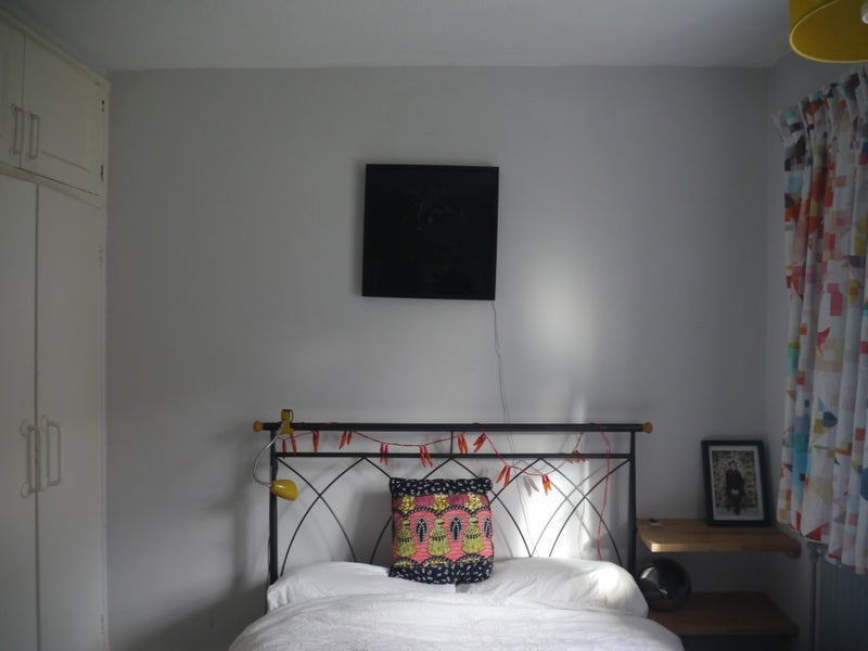 Room Station Place in Greater London