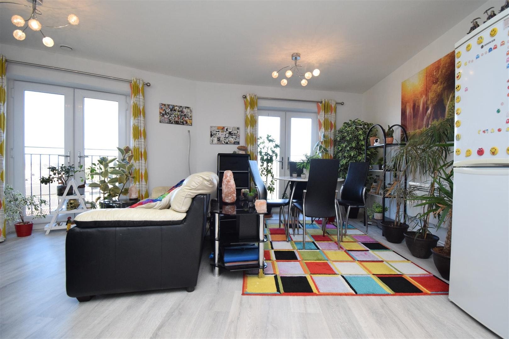 Flat Kingsway Gardens in Wakefield