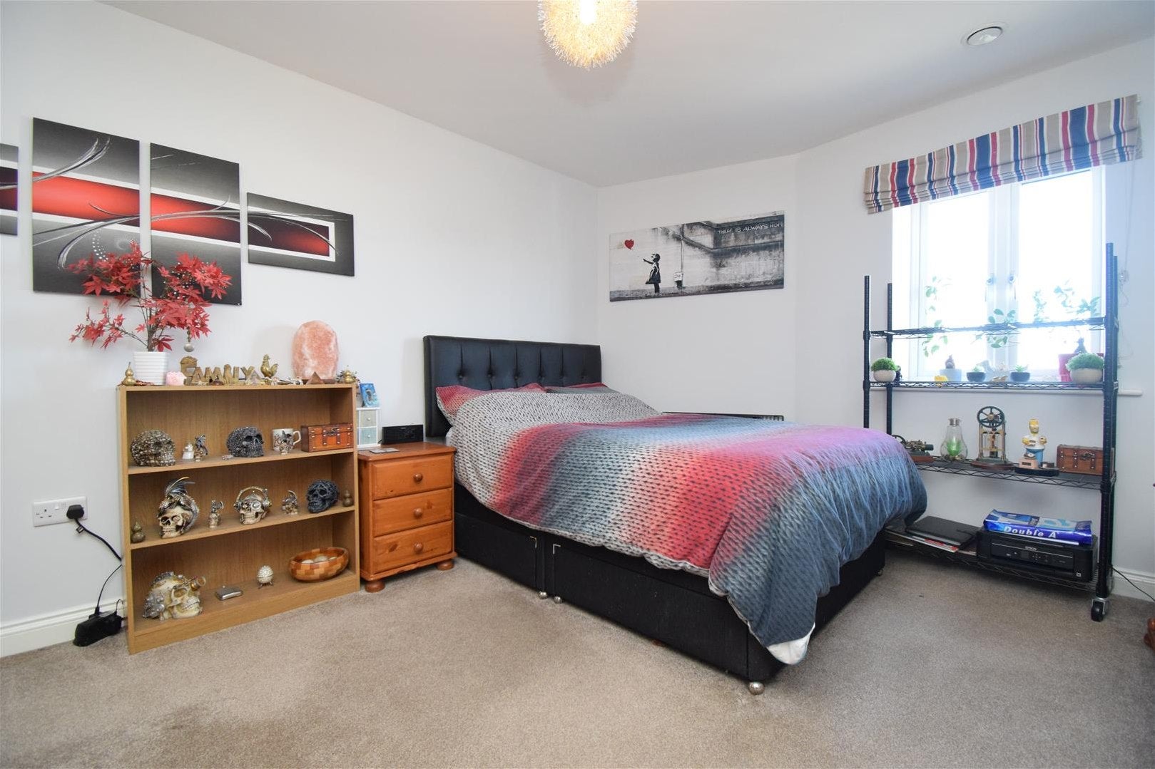 Flat Kingsway Gardens in Wakefield