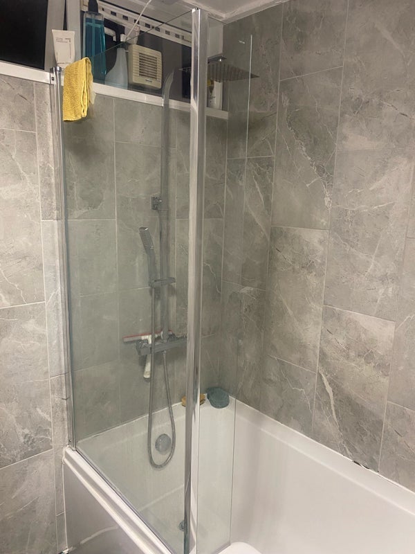 Room Hampson Way in Greater London