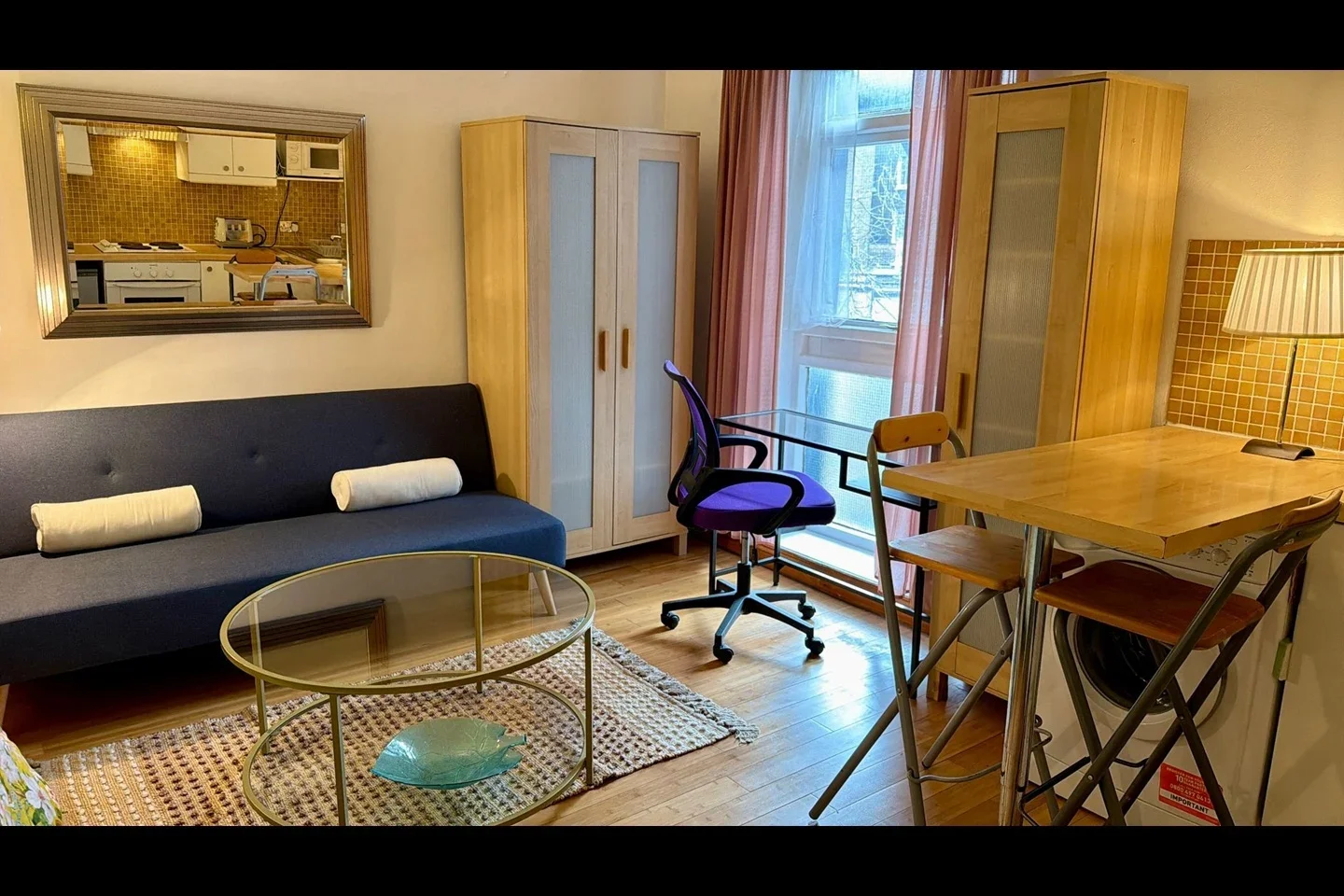 Flat Kensington Gardens Square in City of Westminster
