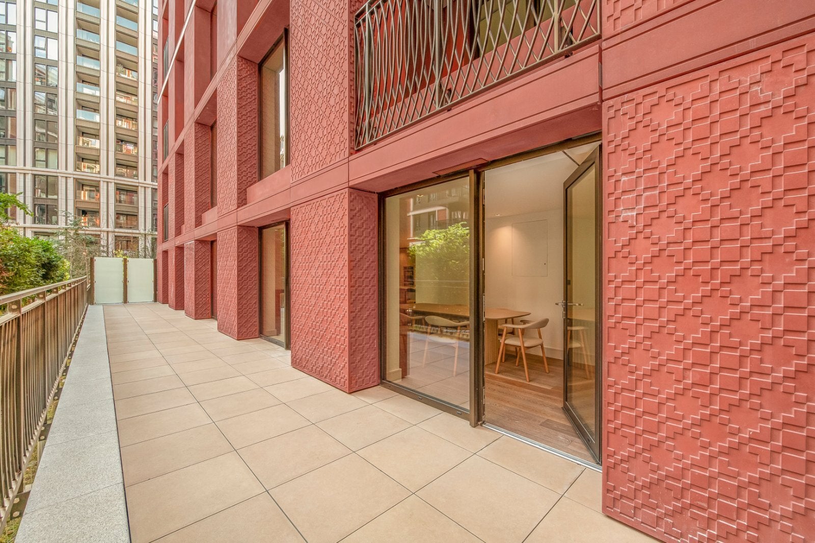 Flat Newcastle Place in City of Westminster
