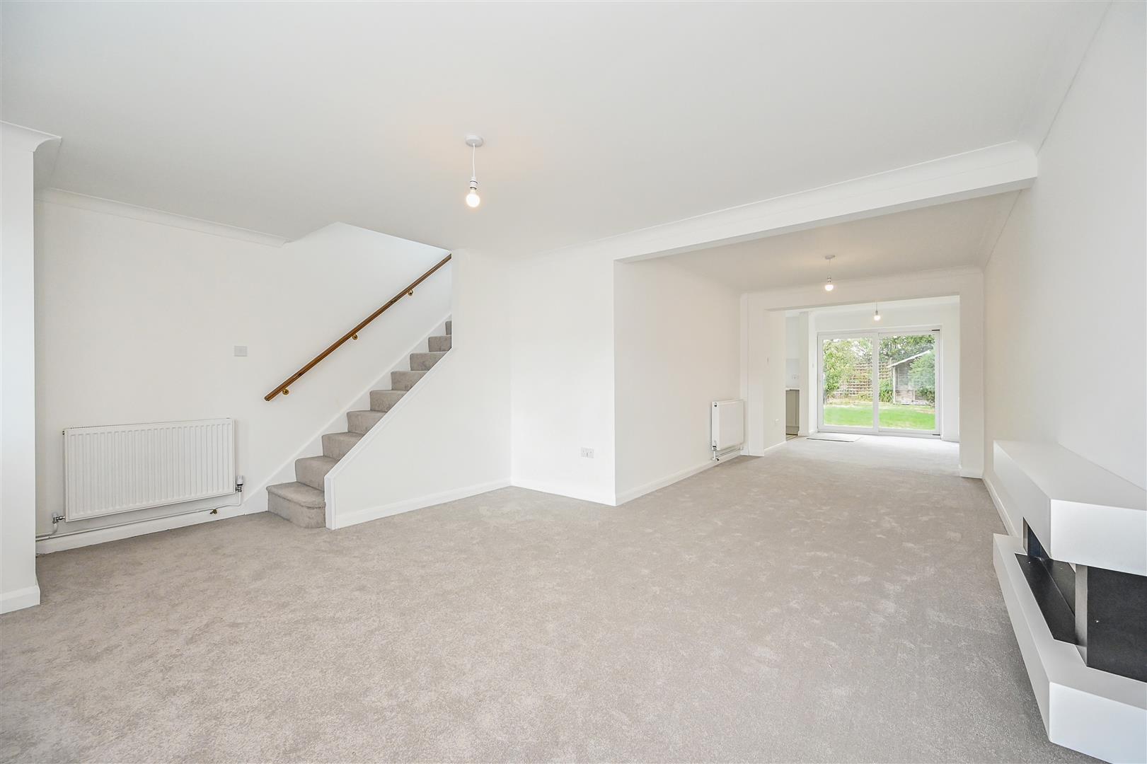House Tangmere Gardens in Arun