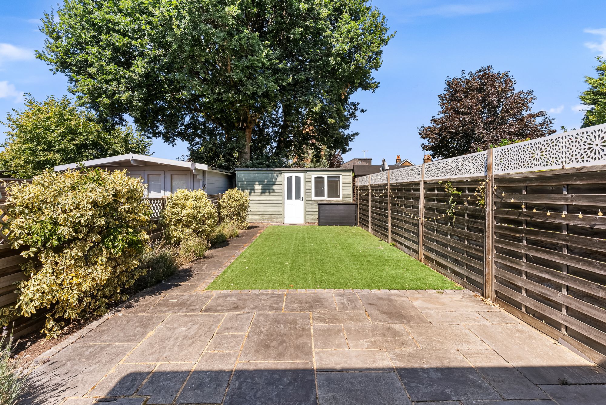 House Hogshill Lane in Elmbridge