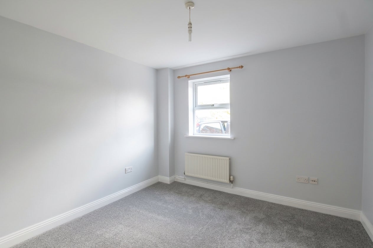 Flat Millbrook Street in Gloucester
