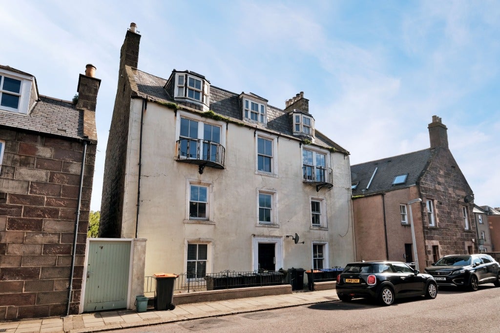 Flat Arbuthnott Street in Stonehaven
