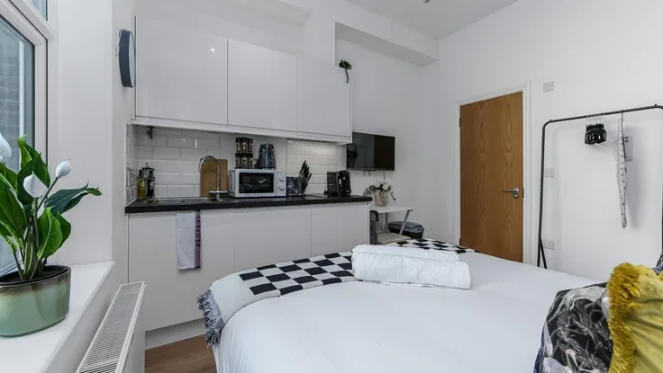 Room Swinton Street in Greater London