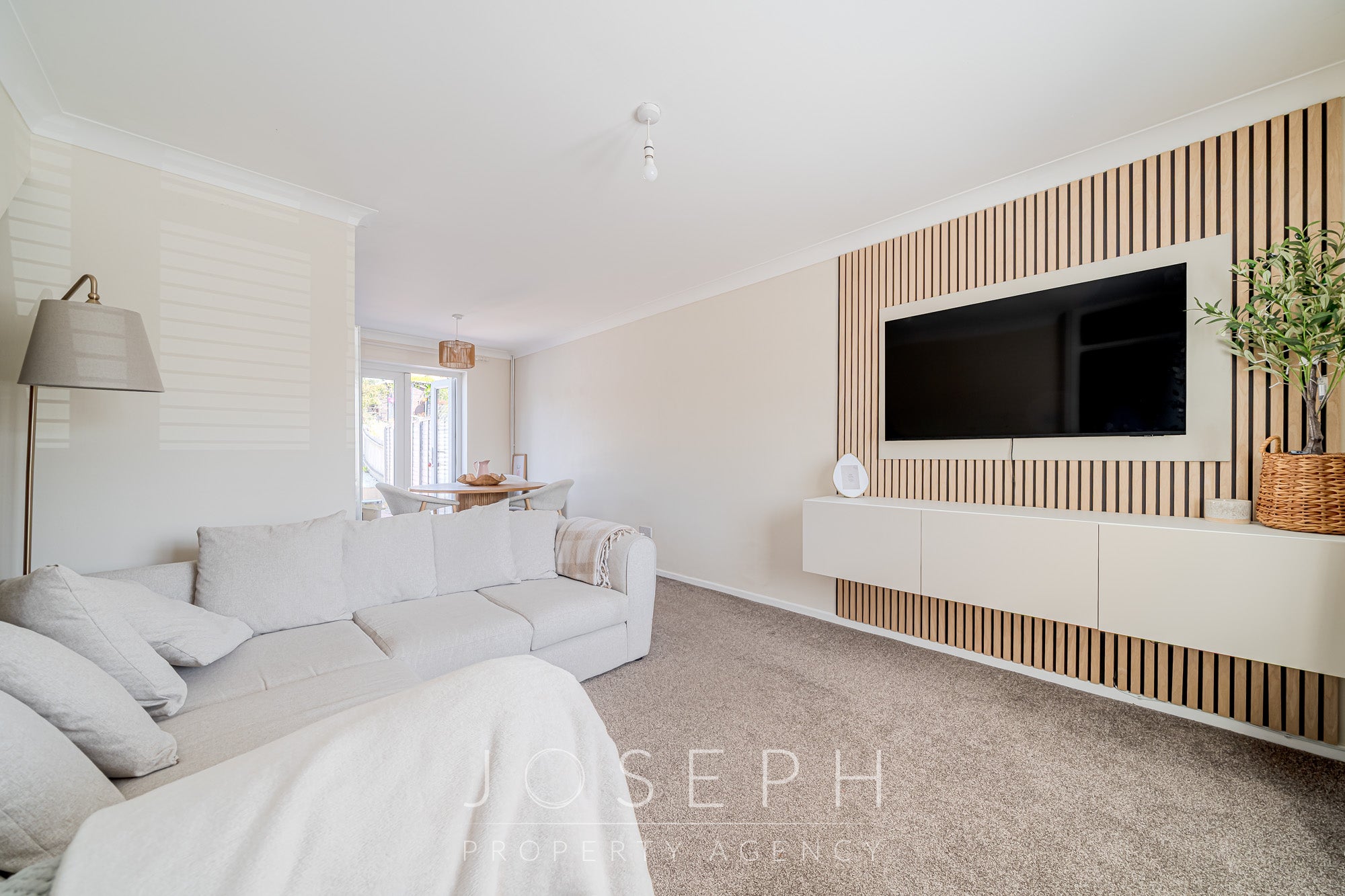 House Buttercup Close in Ipswich