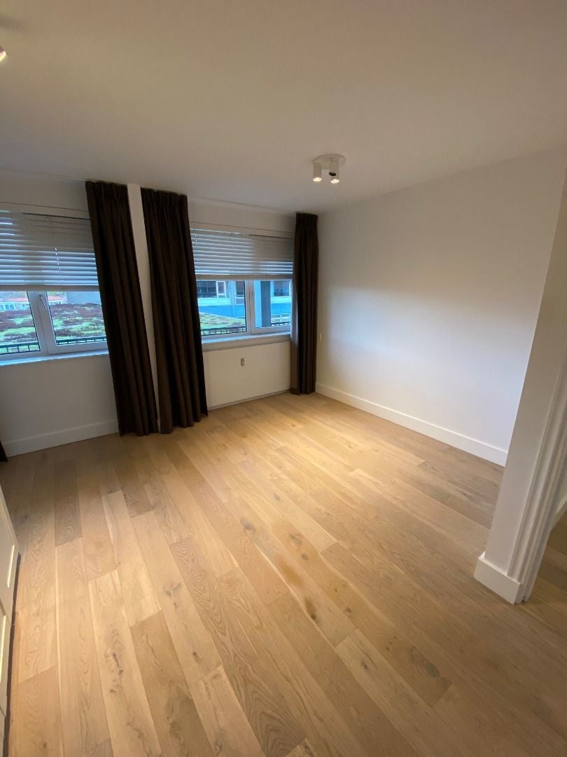 Appartement te huur: Galerij, Amstelveen