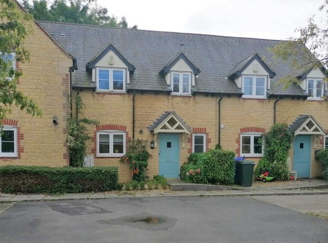 House The Crossway in Cherwell District